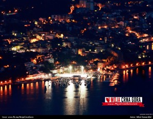 Herceg Novi i Škver, noćna panorama