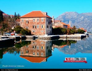 Prčanj i februarska bonaca (Boka Kotorska)